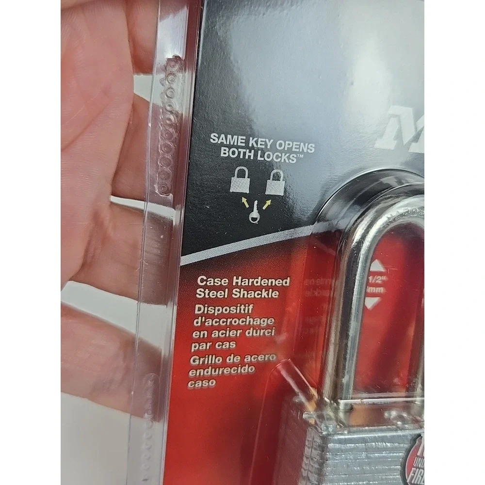 Master Lock 3TLF Laminated Steel Padlock with Key, 2 Pack Keyed-Alike 1 1/2